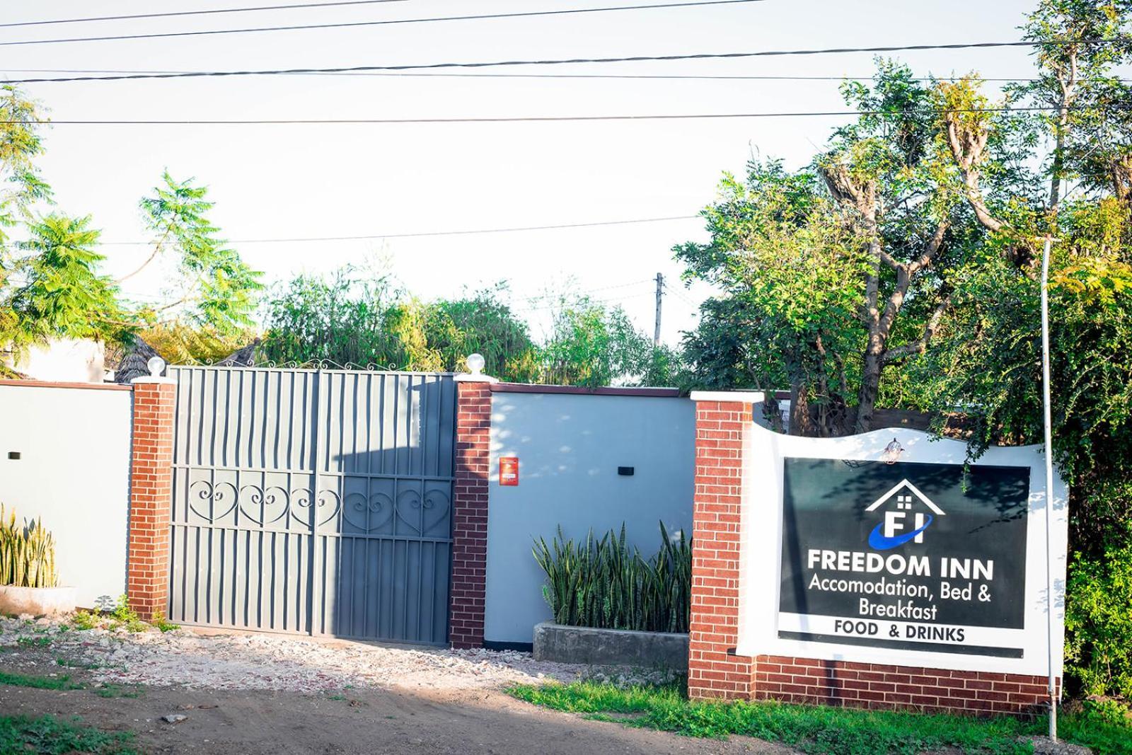 Freedom Inn Arusza Zewnętrze zdjęcie